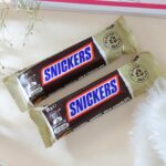 Set of 2 Fascinating Rakhi With Snickers