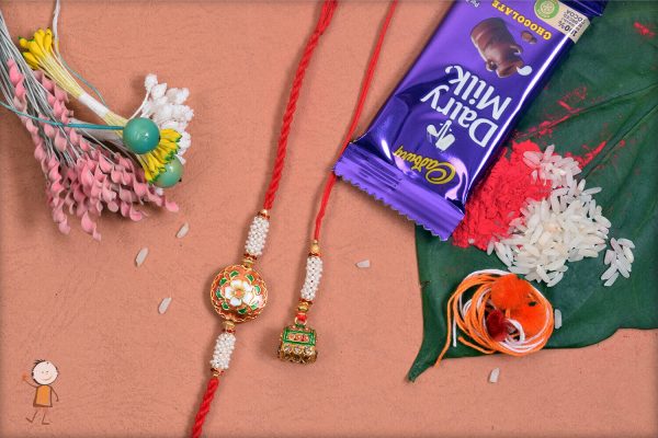 Exclusive Flower with Pearl Bhaiya-Bhabhi Rakhi