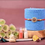Rakhi with Pista Roll (300gm)